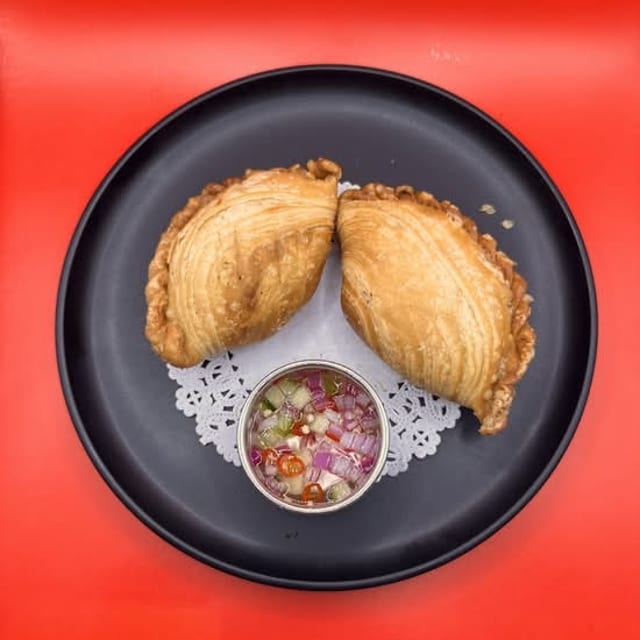 Curry Puff.